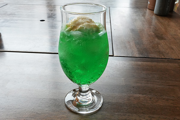 クリームソーダ
