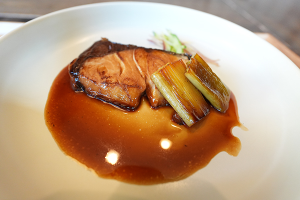 モーニング 煮魚定食